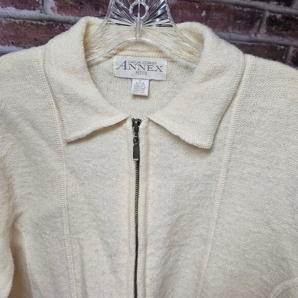 Women's CASUAL CORNER ANNEX Petite Zip Up Cardigan Sweater Medium Vintage - Picture 2 of 7